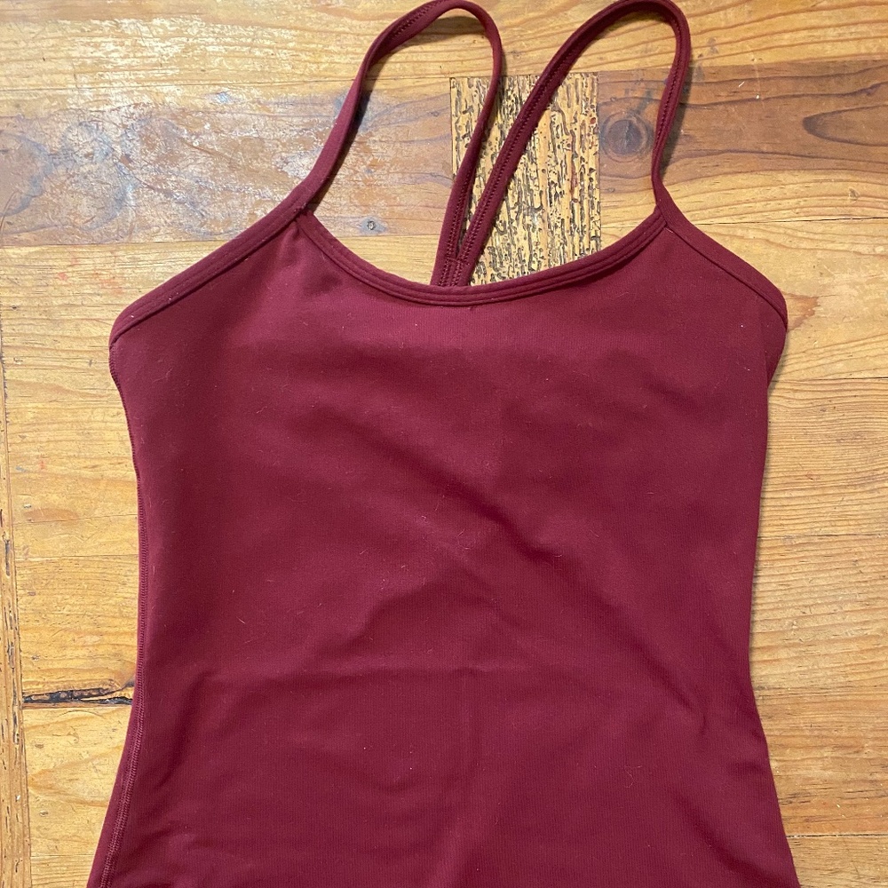 Lululemon Y Tank 6